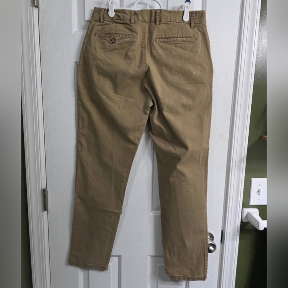 Old Navy Men's Khaki Dress Pants - Picture 3 of 5